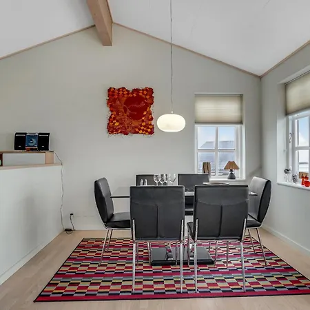 Vakantiehuis With Fireplace 05